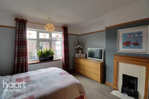 35 Barton Road, Leicester, LE3 9BD