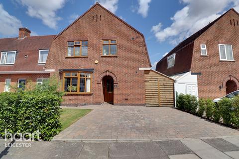 35 Barton Road, Leicester, LE3 9BD