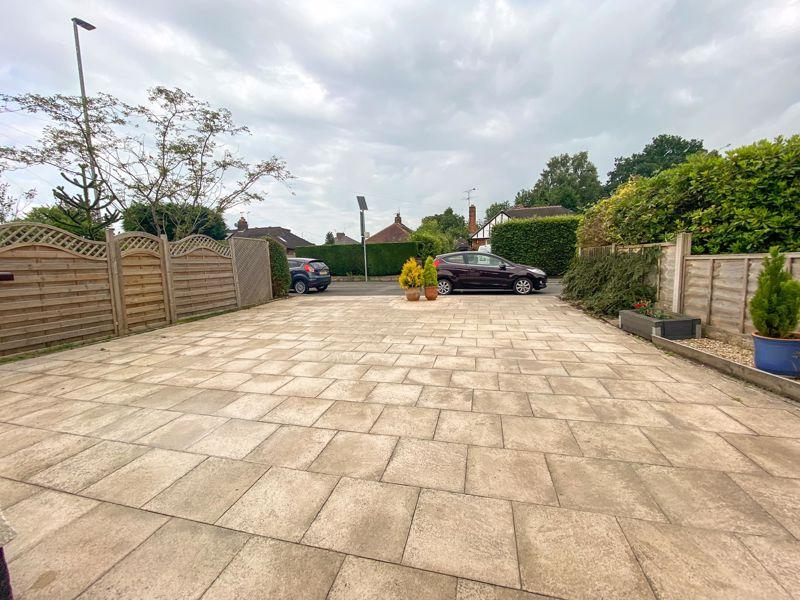 Boundary Lane, Congleton 3 bed detached house £285,000