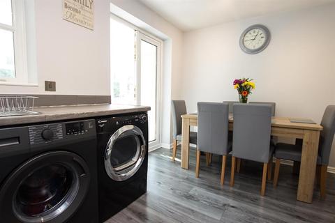 71 Delphinium Way, Lower Darwen, Darwen, BB3 0SX