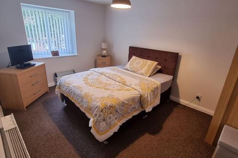 18 Bromyard Close, Bootle, L20 4UY