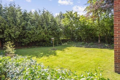 78 Hill View, Dorking, RH4 1SY