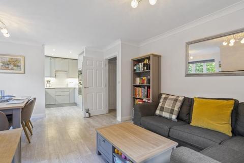 78 Hill View, Dorking, RH4 1SY