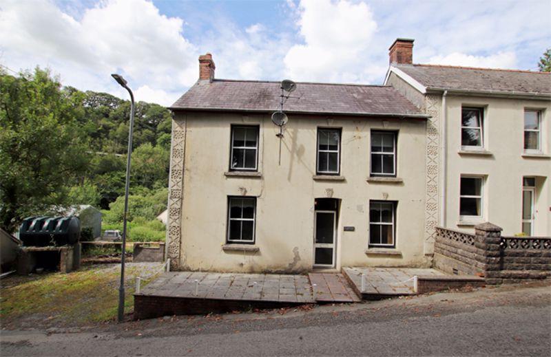 Talog, Carmarthen 3 bed semidetached house for sale £125,000