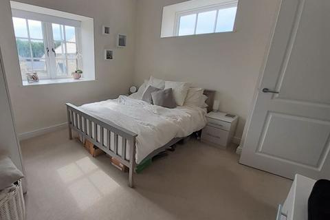 Flat 4, 12 Mill Square, Horsforth, Leeds, LS18 4GJ