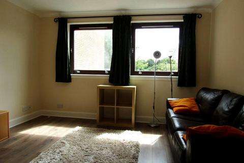 2 bedroom flat to rent, Coxfield, Edinburgh, EH11 2SY