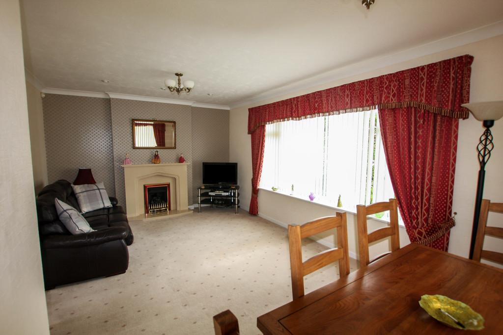 Winchester Drive, Prestatyn 2 bed detached bungalow £172,000