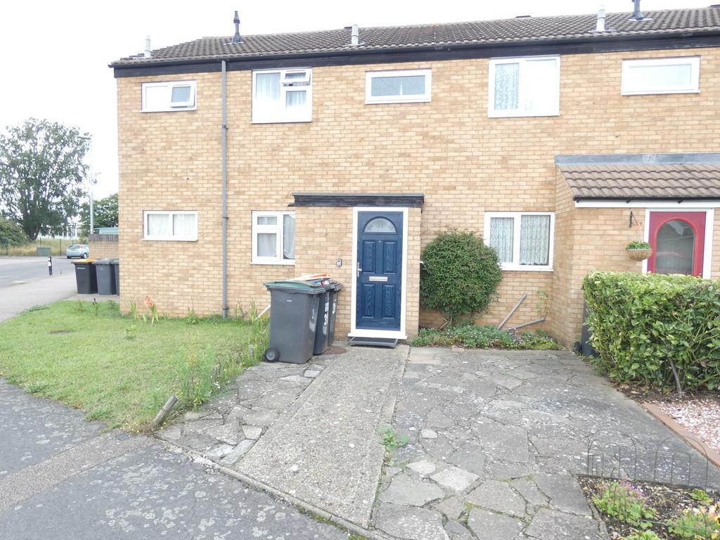 Hillgrounds Road, Kempston 2 bed terraced house £975 pcm (£225 pw)