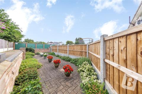 18a Briscoe Road, Rainham, RM13 9QF