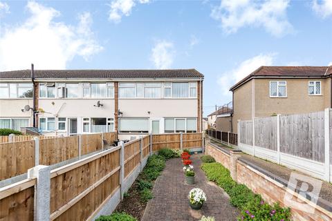 18a Briscoe Road, Rainham, RM13 9QF