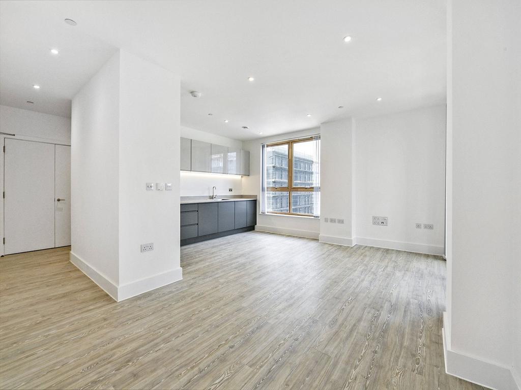 Swift Court