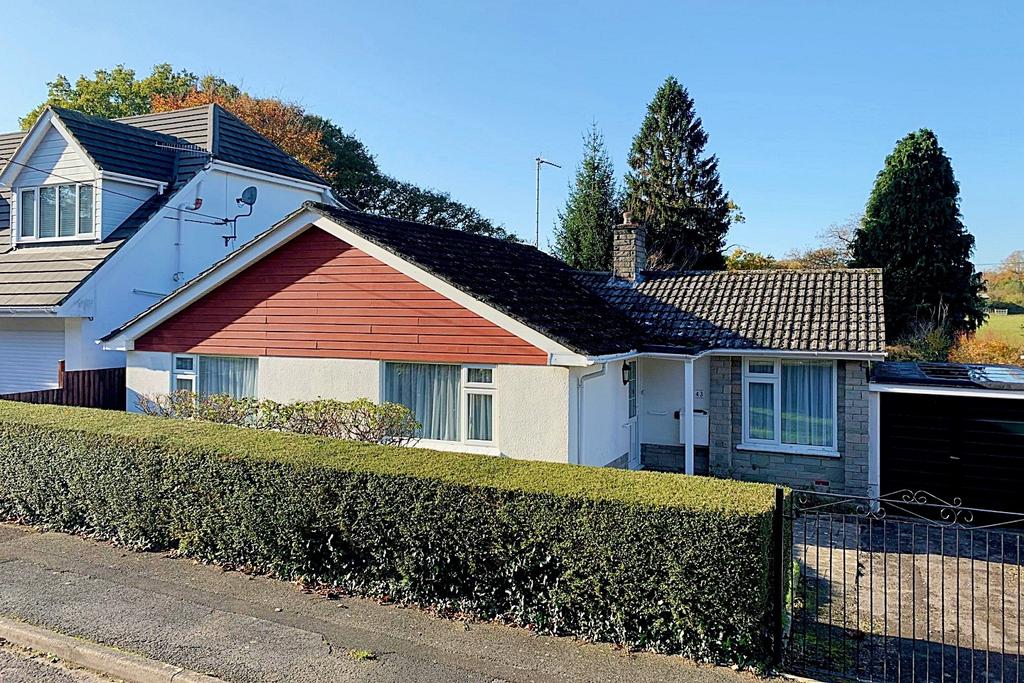 Colehill 3 bed bungalow for sale £450,000