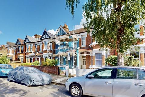 2 bedroom flat to rent, Adelaide Road, London, W13