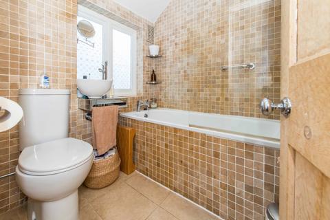 37 Tharp Road, Wallington, SM6 8LG