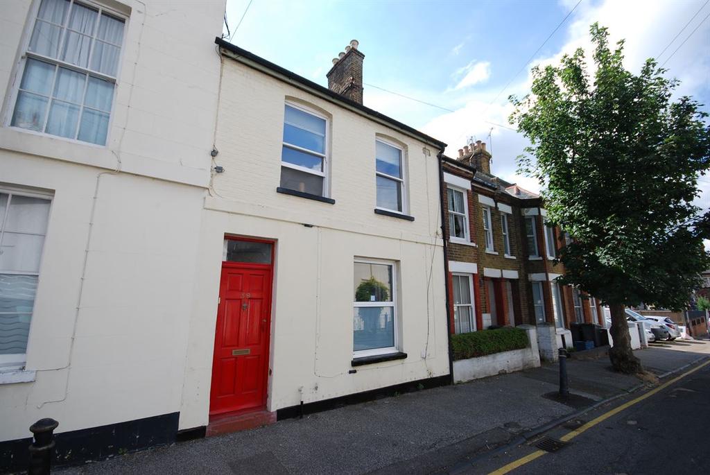 Bank Street, Herne Bay 2 bed terraced house £269,995