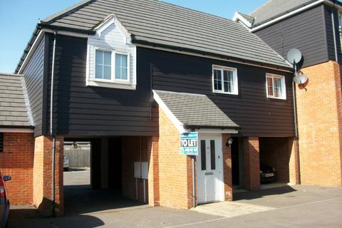 15 Carter Close, Hawkinge, Folkestone, CT18 7TS
