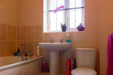 15 Carter Close, Hawkinge, Folkestone, CT18 7TS