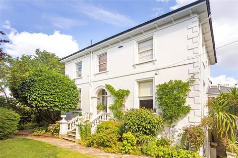 Teme Lodge Teme Road, Cheltenham, GL52 6UE