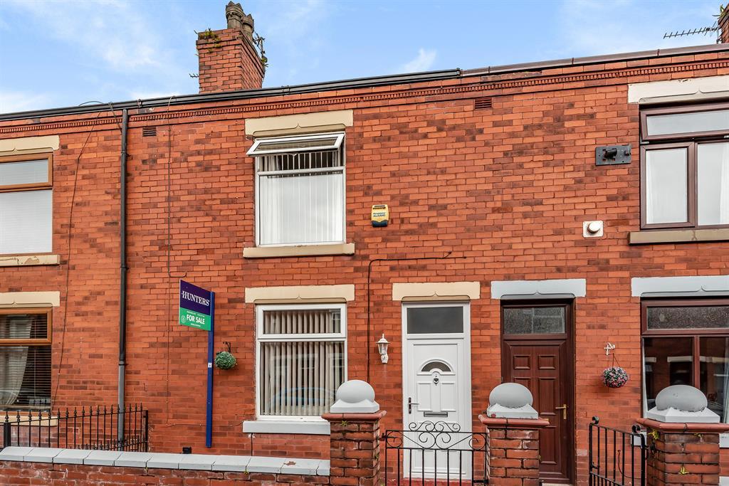 Hope Street, Leigh, WN7 1NR 2 bed terraced house £92,500