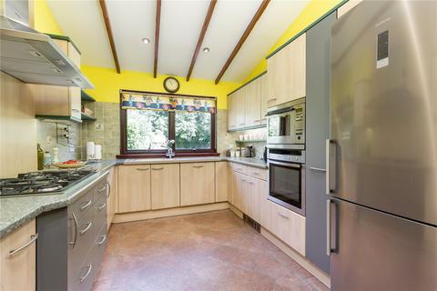 42 Barnton Park View, Edinburgh, EH4 6HJ