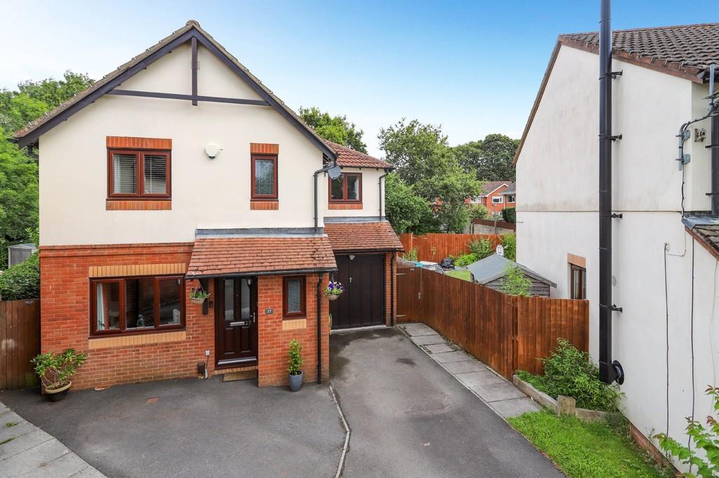 Slanns Meadow, Kingsteignton 4 bed detached house £390,000