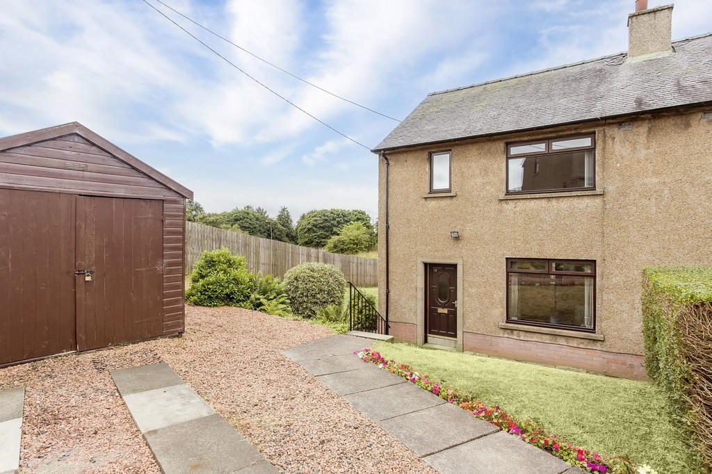 Ballencrieff Toll, Bathgate 3 bed semidetached house £179,000