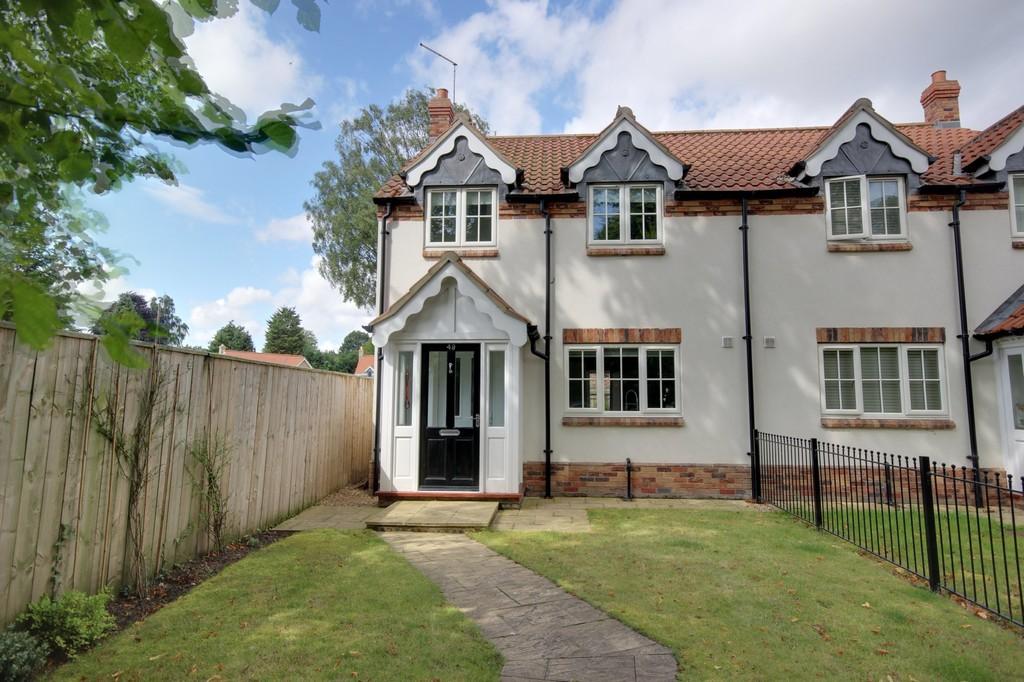 Main Street, Elloughton, Brough 3 bed semidetached house £795 pcm (£