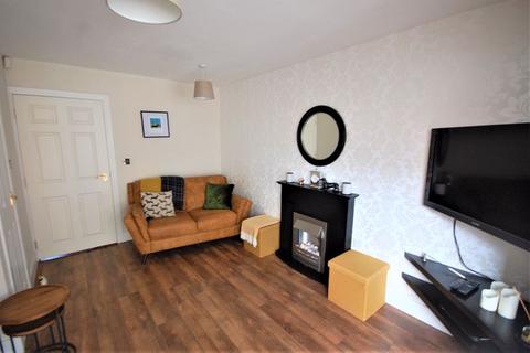18 Alameda Gardens, Wolverhampton, WV6 9EX
