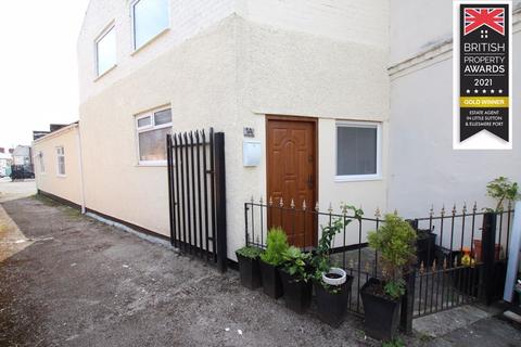 1a Beechfield Road, Ellesmere Port, CH65 8BQ