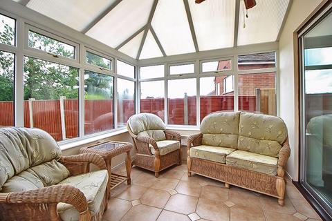 16 Eton Close, Dudley, DY3 1BU