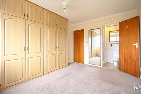 16 Eton Close, Dudley, DY3 1BU