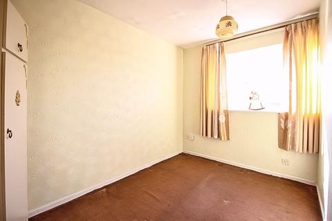 18 Bosworth Close, Woodsetton, Dudley, DY3 1BJ