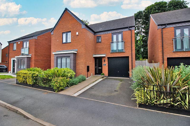 Ranger Drive, Wolverhampton 4 bed detached house £275,000