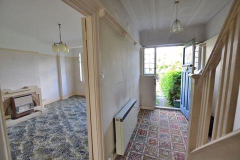 100 Langley Way, West Wickham, BR4 0DR