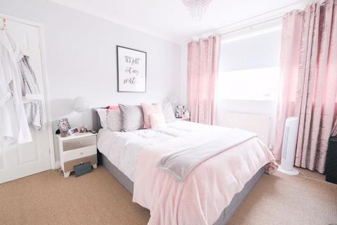 50 Elmtree Road, Sutton Coldfield, B74 3RX
