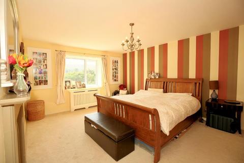 Elinbank Bramber Road, Steyning, BN44 3PB