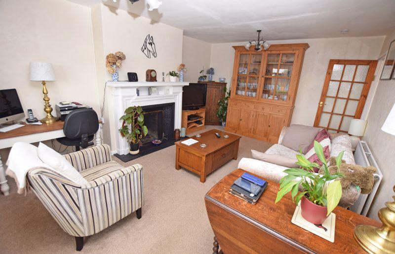 Four Marks 2 bed £155,000