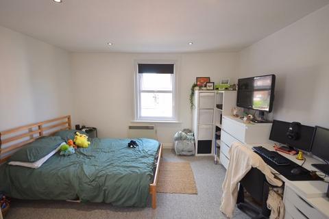 undefined, Holdenhurst Road, Bournemouth BH8