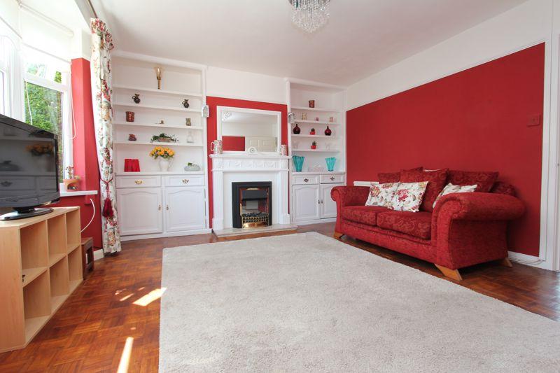 Tan Y Fron, Barry 2 bed semidetached house £284,950