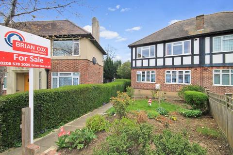2 bedroom flat for sale, Goring Way, Greenford