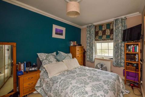 15 Bower Gardens, Salisbury, SP1 2RL