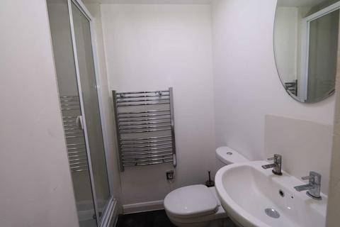 1 bedroom in a house share to rent, Gulson Road, Coventry CV1