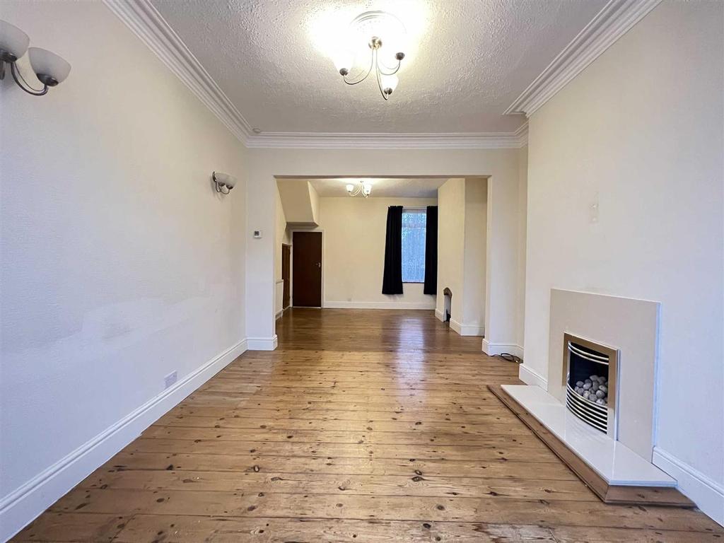 Exeter Street, Cottingham 3 bed terraced house £168,000
