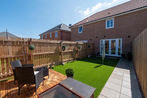 6 Lambert Road, Ryhope, Sunderland, SR2 0FW