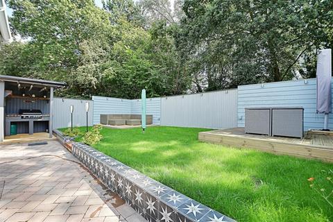 29 Redgrove Close, Bexhill-on-sea, TN39 5FD