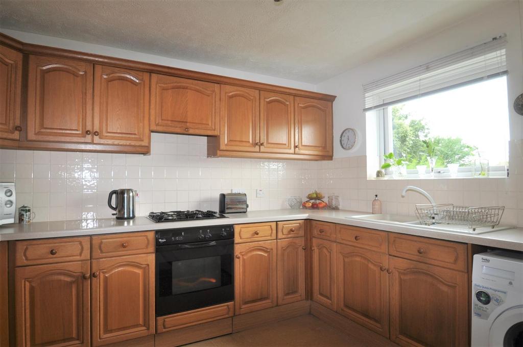 Fitted Kitchen