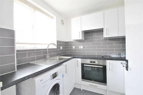 1 bedroom flat to rent, Dairyman Close, London NW2