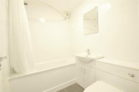 1 bedroom flat to rent, Dairyman Close, London NW2