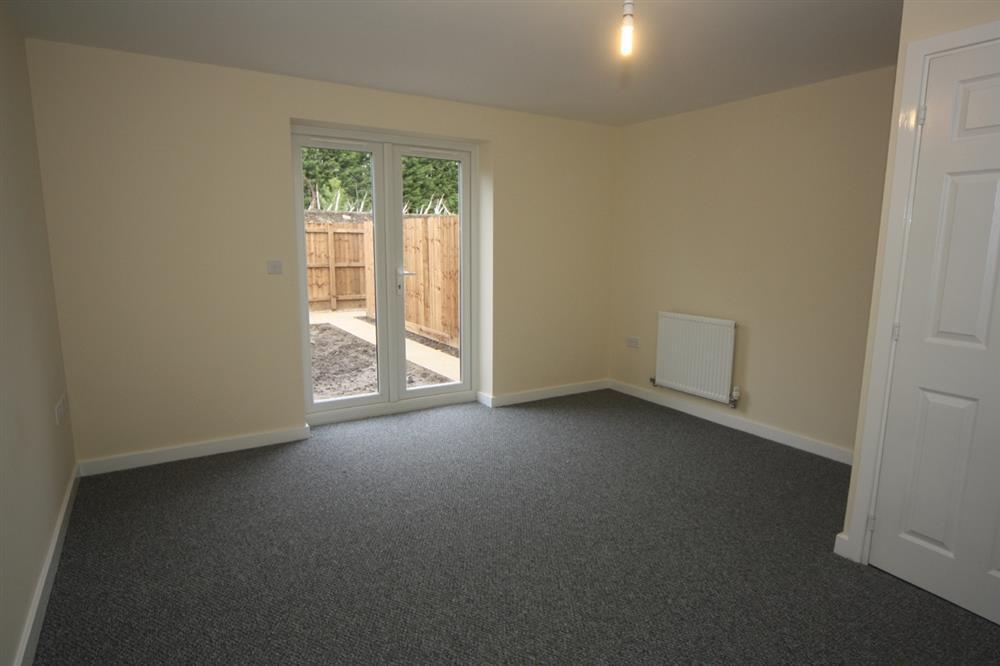 Slate Drive, Burbage 2 bed detached house £700 pcm (£162 pw)