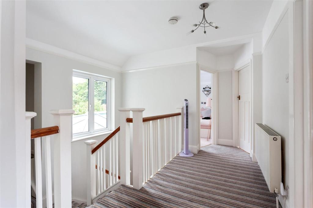 260720216 STERB 20 Woodland Drive  WD17 3 BX 015.jp
